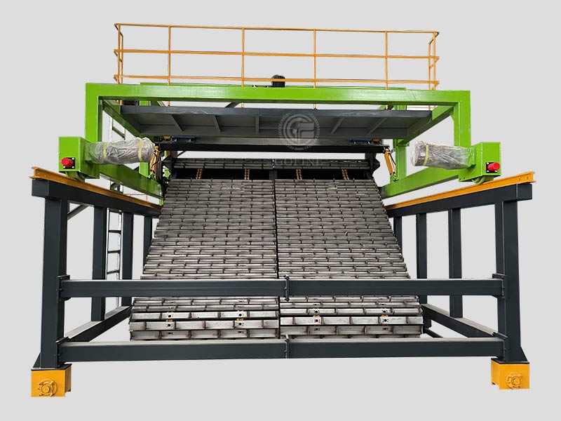 Chain plate compost turner Chain plate compost turner