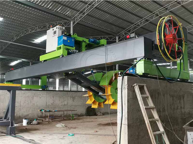 Changchun compost turning machine site 2