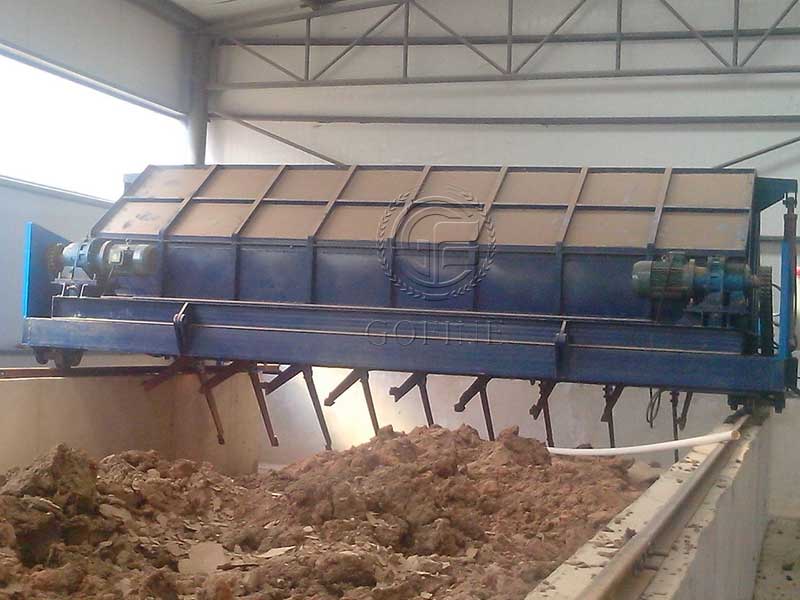 Trough type compost turner compost turning depth 1-3m