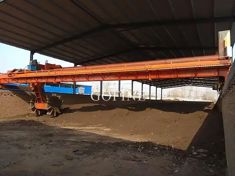 Pig Manure Compost Turner: Swine Manure Fermentation System